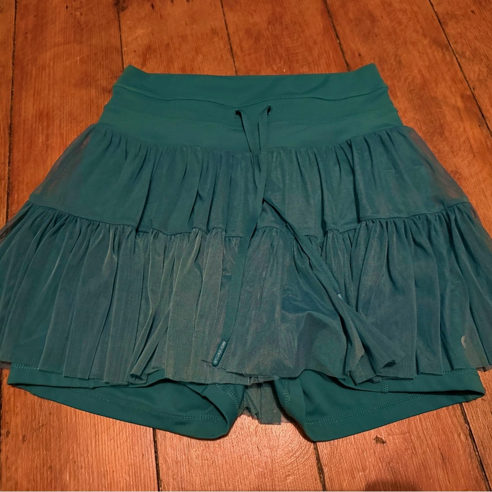 SOLD!! POPFLEX EMERALD PIROUETTE SKORT - DISCONTINUED COLOR - SIZE SMALL